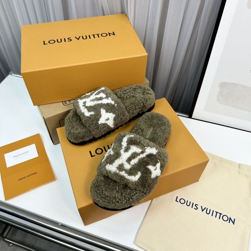 Louis Vuitton Slippers